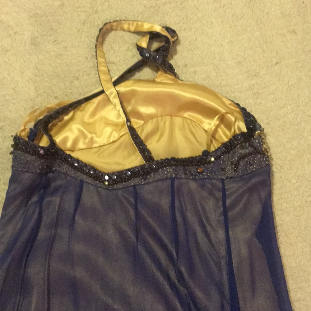 Dress - Picture 3 of 5